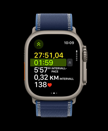 Apple Watch Ultra 3, Farbe Natur, Titangehäuse, fortschrittliche Messwerte für Laufen outdoor, Armband, Trail Loop, Farbe Blau/Hellblau