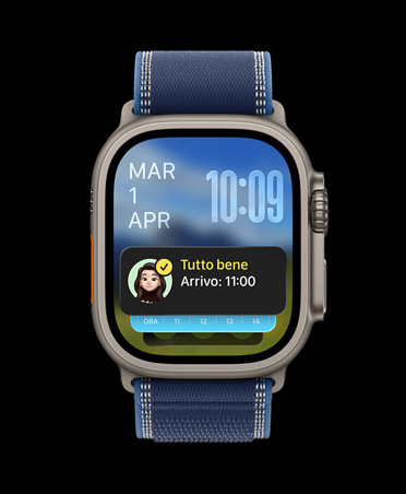 Apple Watch Ultra 3, cassa in titanio nero, notifica di “Tutto bene” in cima alla Raccolta smart, cinturino Trail Loop blu e blu acceso