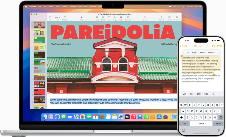 Obrazovka iPhonu je zobrazená na obrazovke MacBooku Air na ukážku apky Zrkadlenie