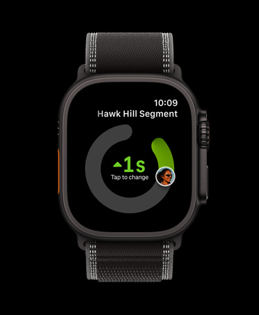 Apple Watch Ultra 3, finition noire, boîtier en titane, app Strava, vignettes d’exercices : Course en plein air, Vélo en plein air, Course (tapis), bracelet, Boucle Trail, coloris noir/charbon
