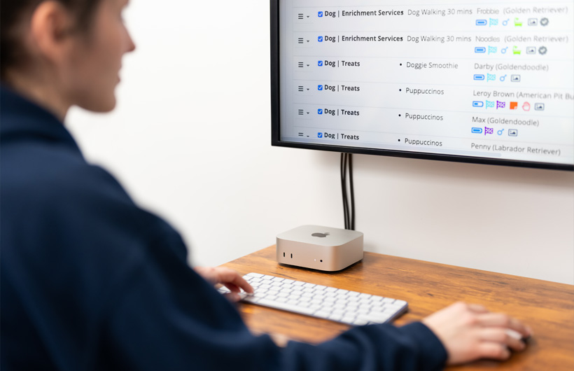 No Mac é mais fácil iniciar sessão e visualizar as tarefas.